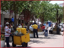 Snowcone vendor - Avenida Central